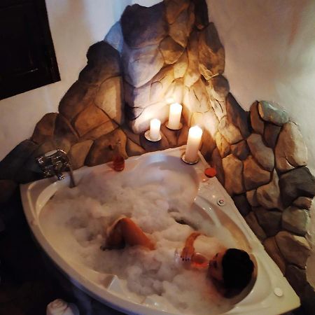 El Escondite De Martina, Casa Rural Romantica Setenil De Las Bodegas Buitenkant foto